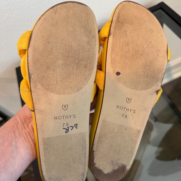 ROTHYS Women’s Bubble Slide Slip On Sandal in Canary Yellow Size 7.5 - Picture 9 of 14